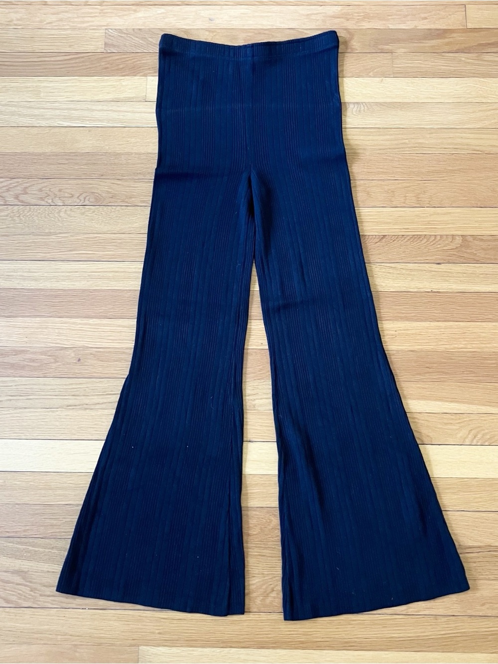 Anthropologie Black Ribbed Classic Neutral Stretch Flare Leggings Medium